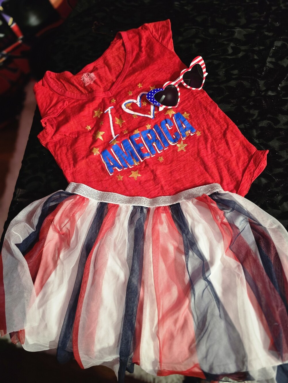 USA 4th July outfit ladies xs small Skirt top glasses.  So cute!! Wore last year